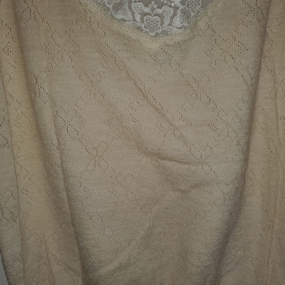 5 for $20 Y2K Style Pastel Yellow Floral Knit Tank Top with Ribbed and Lace Trim - Picture 5 of 16